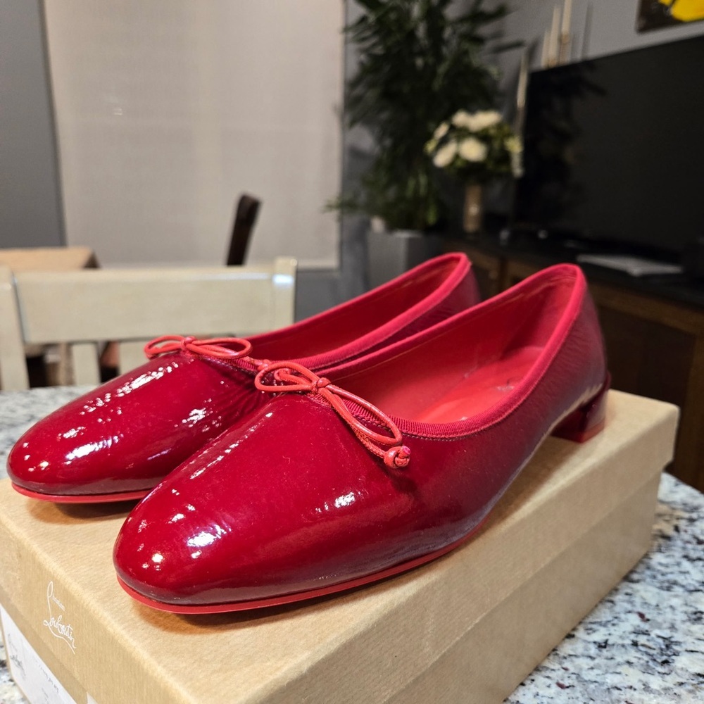 NEW Christian Louboutin Sweetie Jane Shiny Red Flats Size 40 - Picture 3 of 11